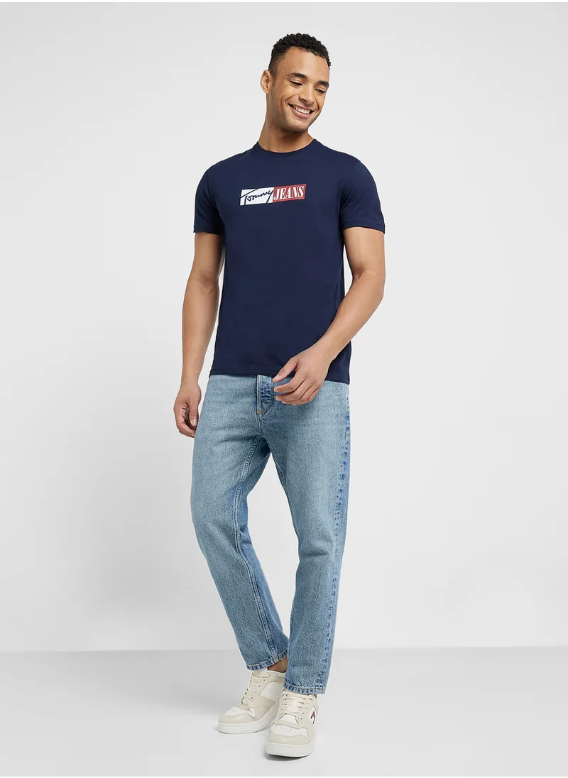 تومي جينز Graphic Logo Crew Neck T-Shirt