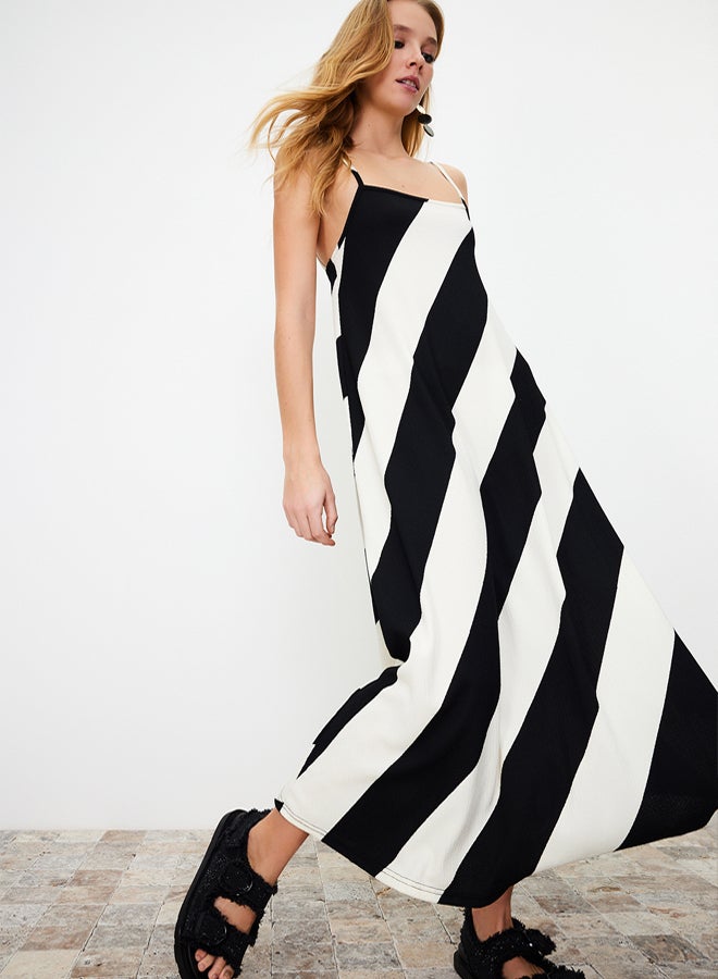 trendyol Black Printed Adjustable Straps A-Line Crepe/Textured Knit Maxi Dress - Image 3
