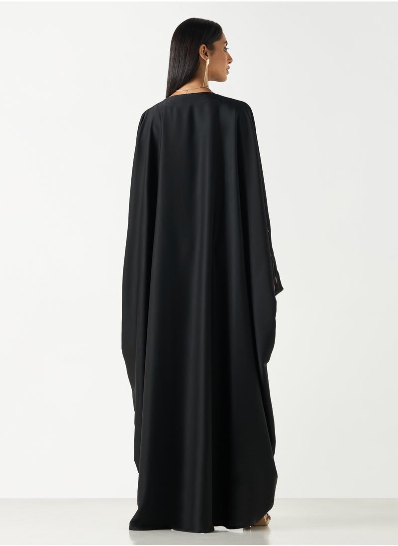 هدية المدينة  - HM - عباية الفراشة مطرزة - Image 1