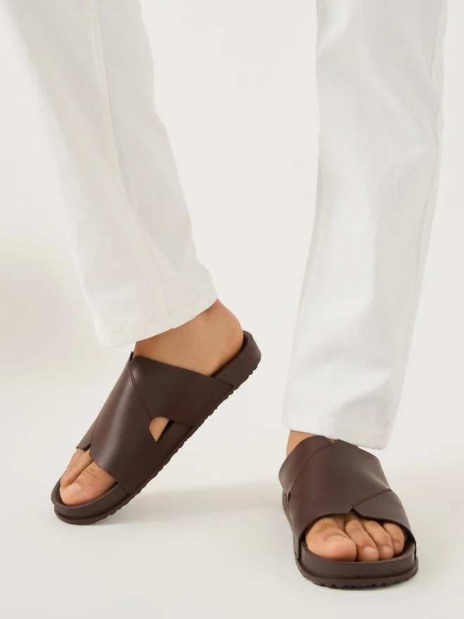 Styli Cut Out Thick Band Slip on Sandals