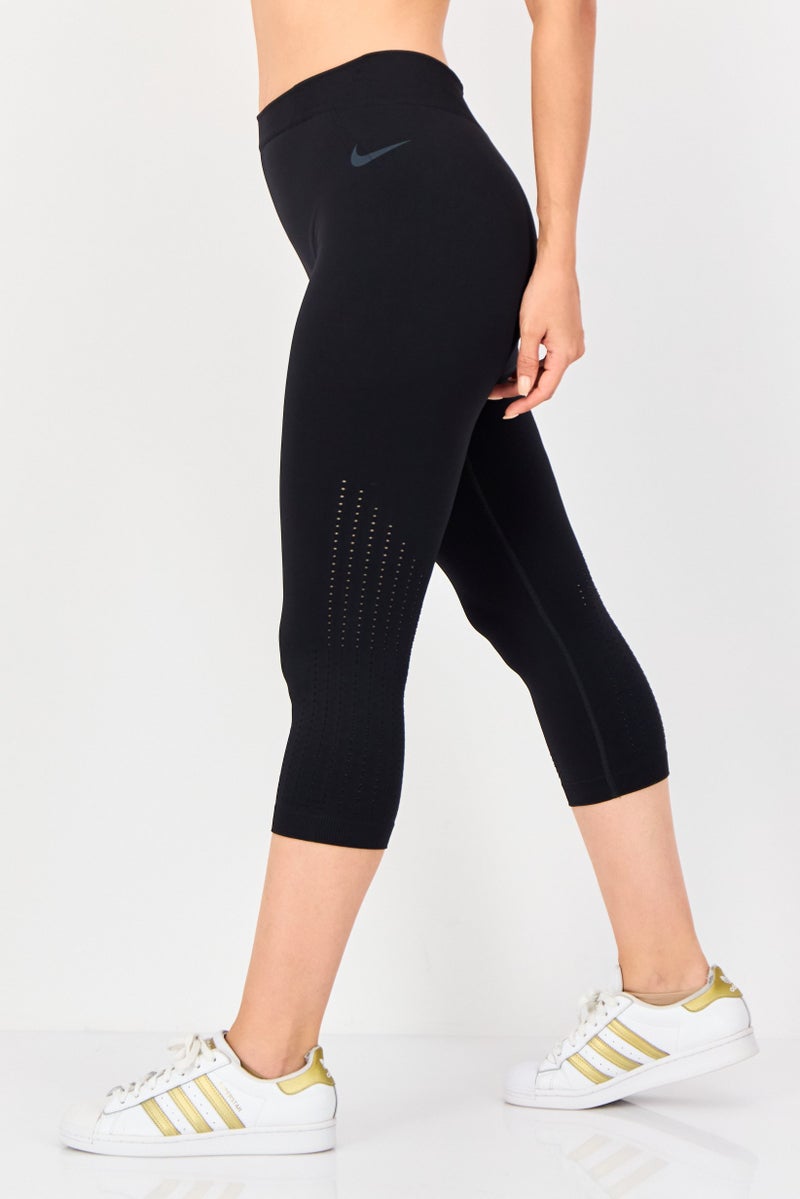 Nike Women Sportswear Fit Pull On Capri Training Tights, Black - Image 2
