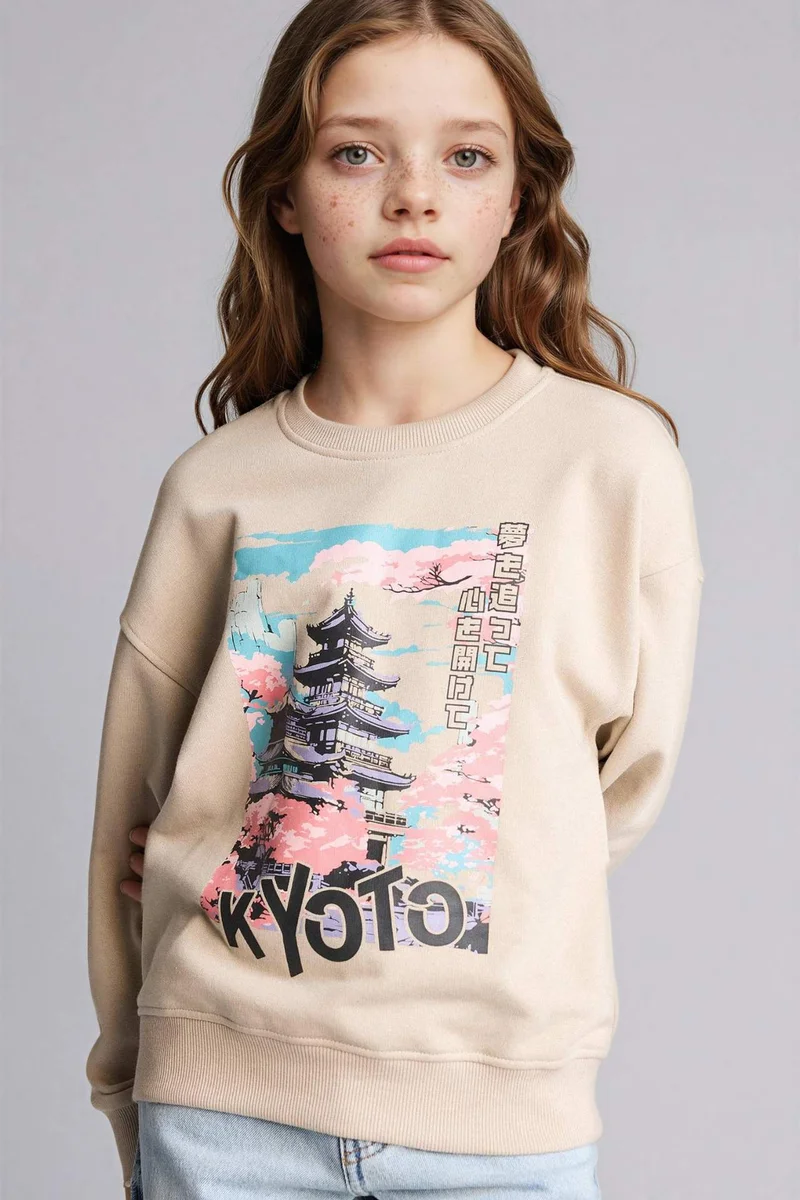 ديفاكتو Girl Relax Fit Crew Neck Printed Sweatshirt