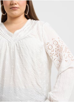 Vero Moda Curve V Neck Knitted Top  - Image 3