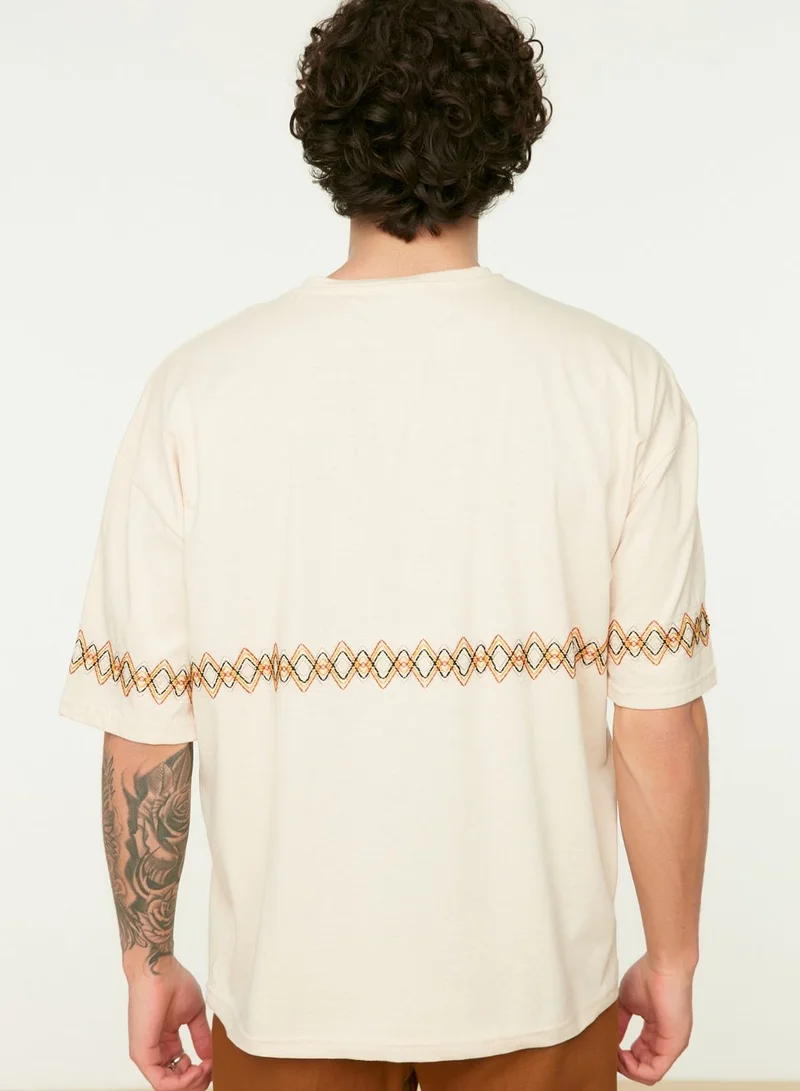 trendyol Essential Oversize Crew Neck T-Shirt