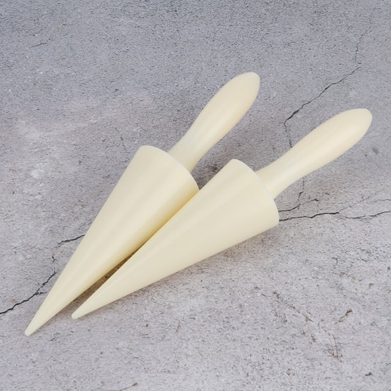 Ice Cream Cone Mold: Food Grade Thickened ABS, Non-stick & Easy To Clean - Ergonomic Grip DIY Mold for Home Kitchen Baking & Ice Cream Making - Image 2