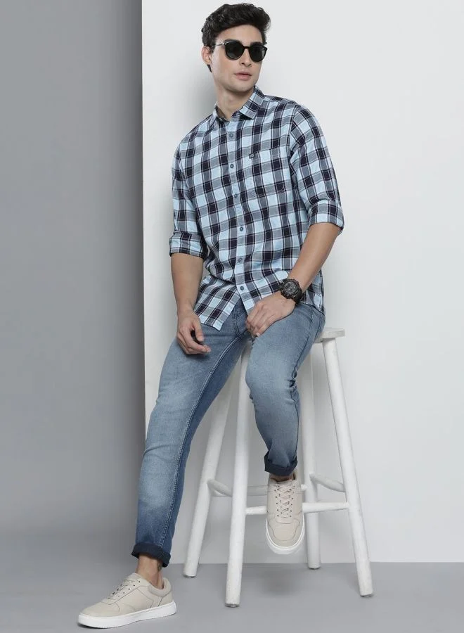 The Indian Garage Co Men Slim Fit Checkered Full Sleeves Spread Collar Casual Shirt