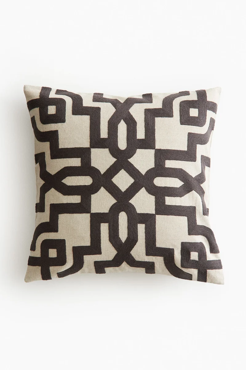 اتش اند ام غطاء وسادة منقوش