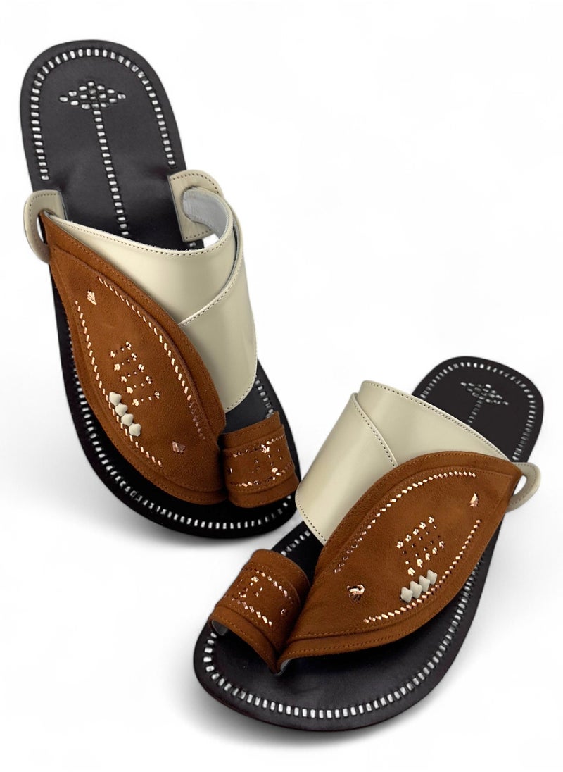 AL Fanoos Handcrafted heritage leather slippers  - Image 3