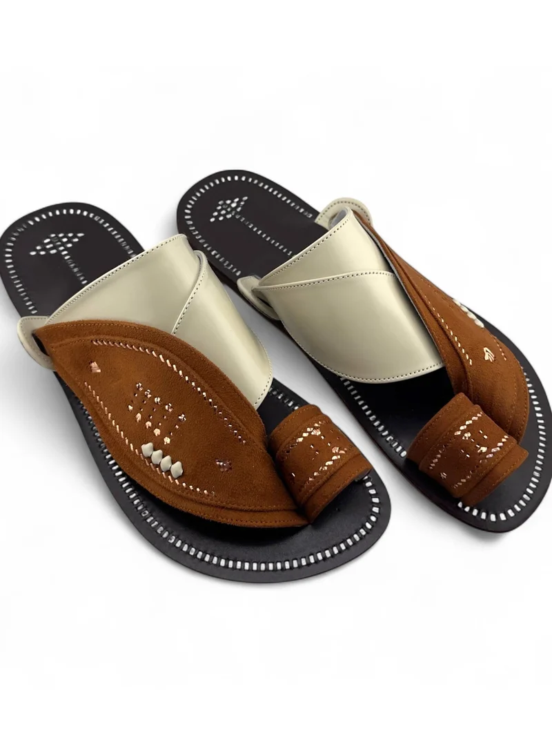 AL Fanoos Handcrafted heritage leather slippers