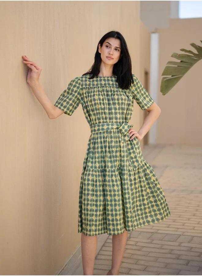 سانسكريتي هومز Sanskrutihomes All-Over Print Tiered A-Line Knee Length Dress