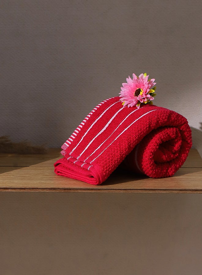 Status Contract Honeycomb Bath Towel | Large Size Bathing Towel for Men & Women | Soft & Absorbent | Red | 70 x 140 cm - Image 1