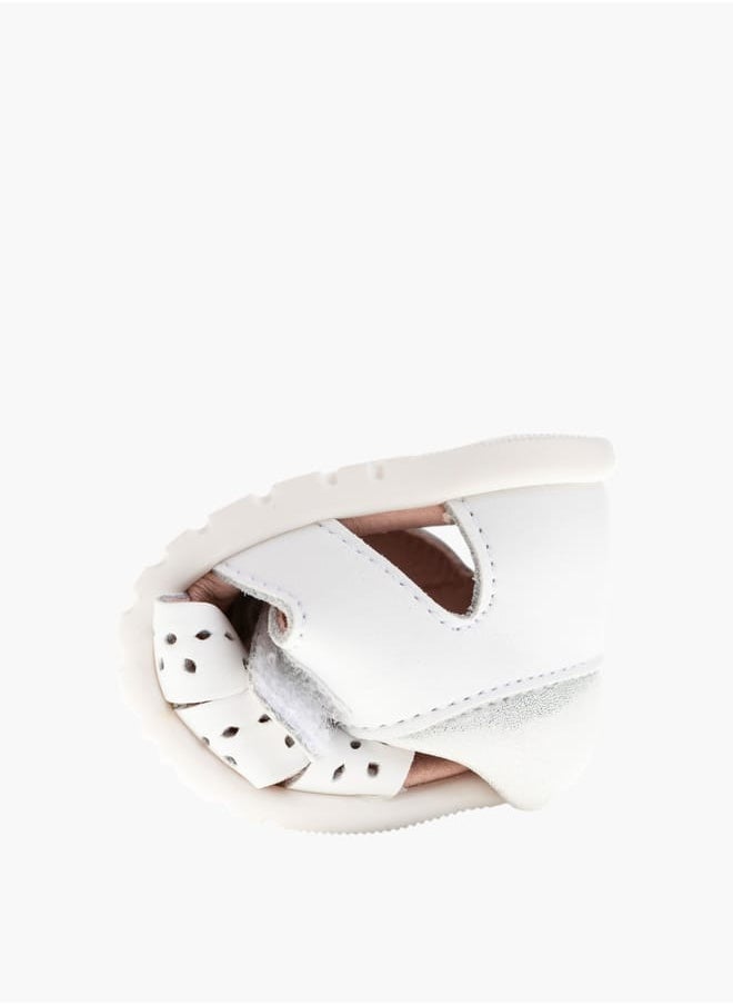 Girls Strap Sandals With Hook And Loop Closure