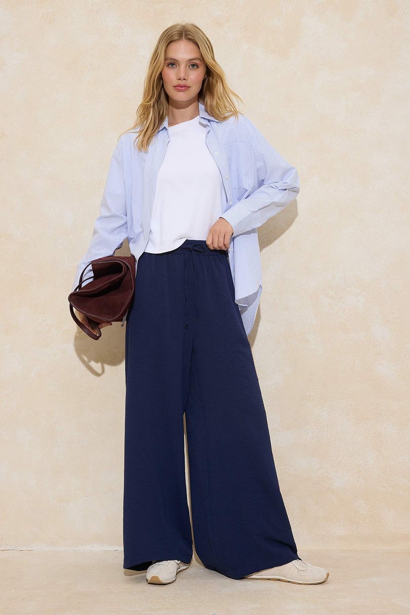 trendyol Navy Blue Wide Leg Wide Leg Woven Trousers Tctss22Pl0240 - Image 1