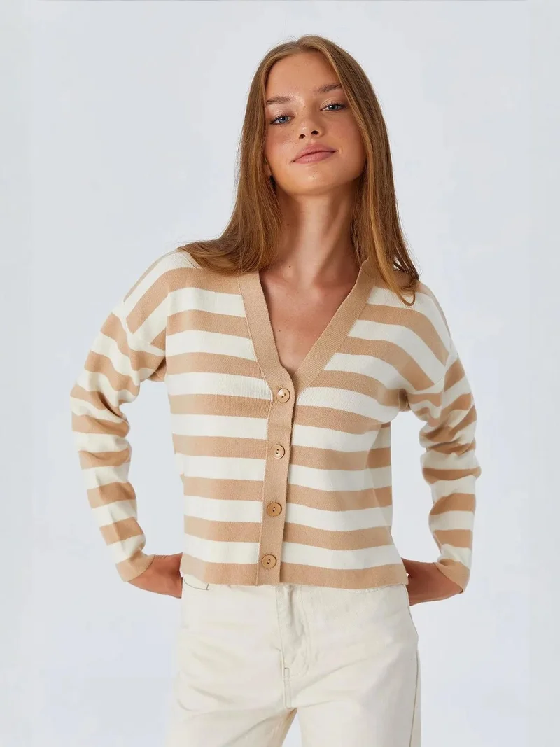 MixRay Mixray Striped V-Neck Buttoned Cardigan