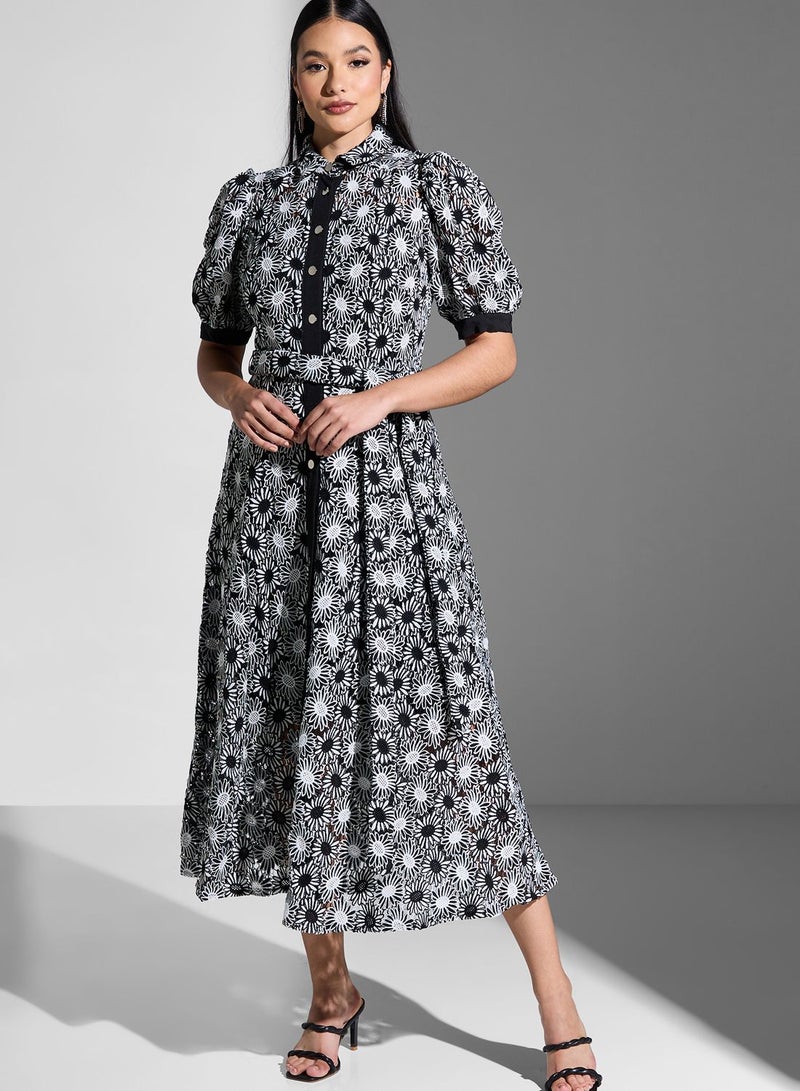 كوست فستان متوسط الطول مطرز بالأزهار - Image 4