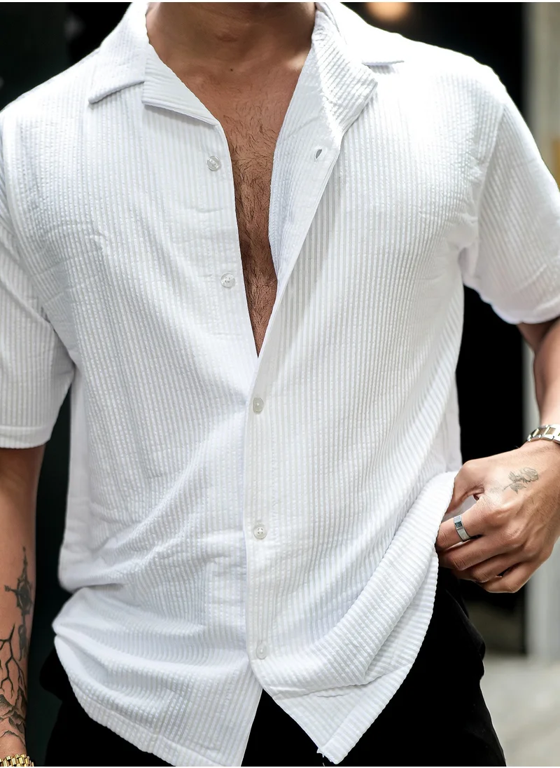 مانياك Maniac Mens Solid Polo Neck Half Sleeve White Oversized Cotton Shirt