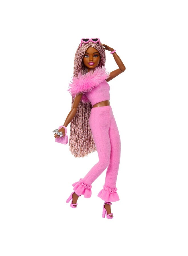 Barbie Deluxe Style Barbiecore Outfit, Pink and Brown Braided Hair Doll (29 cm) - Image 3