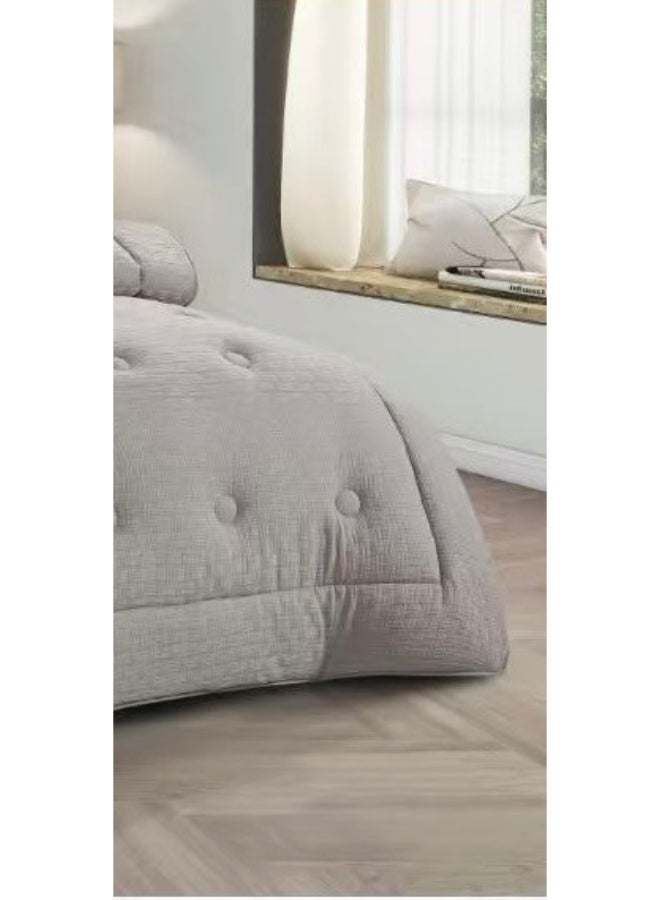 لوفيرا طقم مفرش نفرين ملكي لحاف قماش متين وناعم ونقشة عصرية 8 قطع مقاس 240*260 سم - Image 4