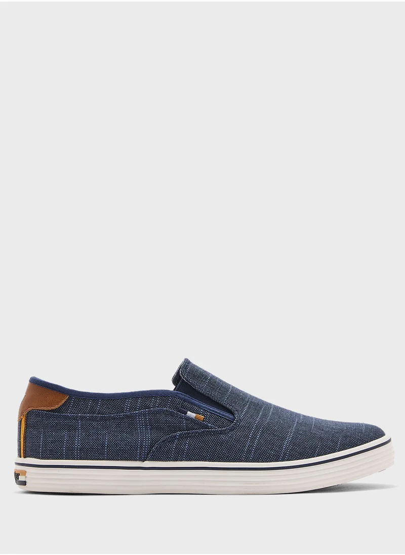 رانجلر Calypso Slip Ons Shoes