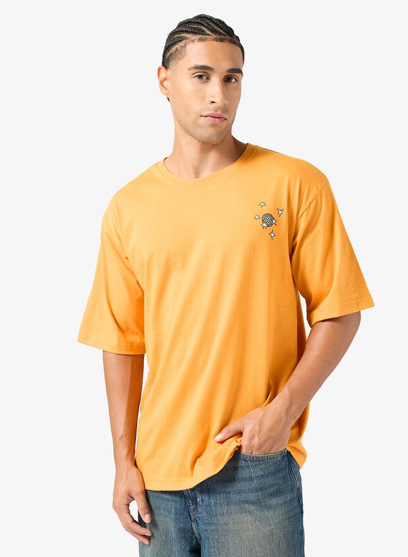 سفنتي فايف تي شيرت برسومات كبيرة الحجم - Image 1