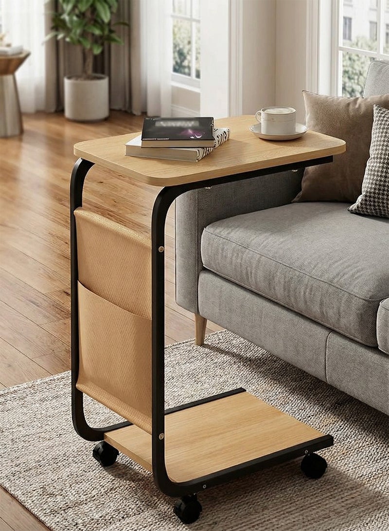 تايمي مجموعة من 4 طاولة جانبية عصرية علي شكل حرف C مزودة بعجلات وجيب جانبي، طاولة بجانب السرير والأريكة بإطار معدني لغرفة المعيشة و غرفة النوم – لون خشبي بإطار أسود - Image 2