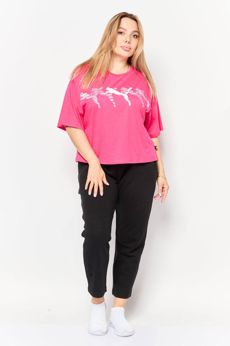 PUMA تي شيرت تدريب قصير الأكمام للنساء، وردي داكن - Image 2