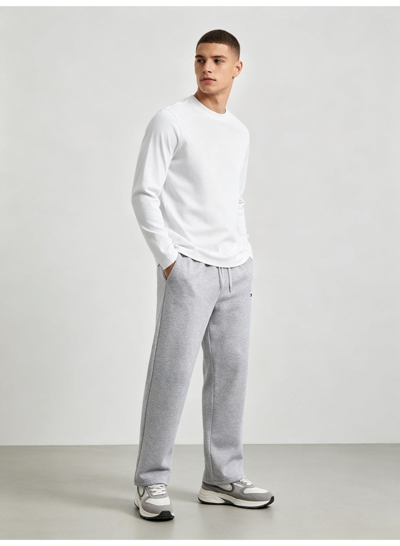 Converse Unisex Wide Leg Sweatpants, Casual Straight Sports Trousers for Men & Women, Heather Grey - Image 3