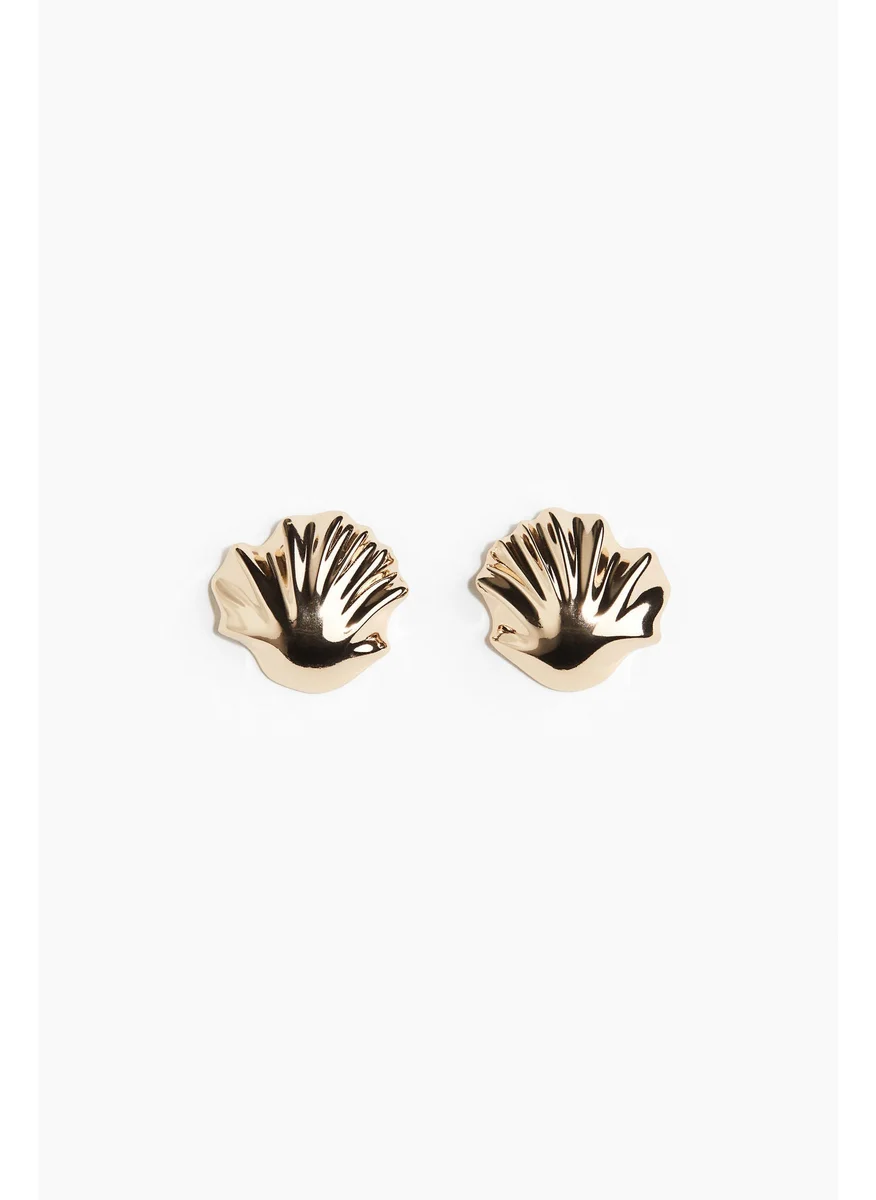 اتش اند ام Seashell-Shaped Earrings