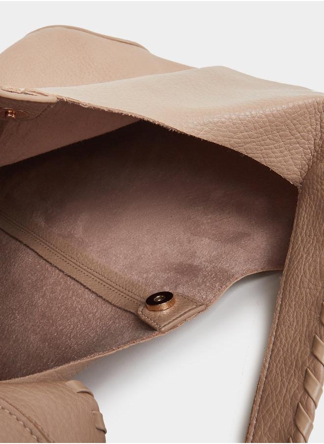 Styli Styli Solid Tote Bag with Zip Closure  - Image 4