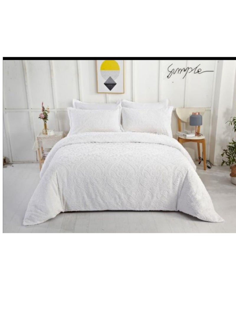 Luxury 6-Piece Embroidered Comforter Set – King Size Bedding Set with Fitted Sheet & Pillowcases | 220x240cm