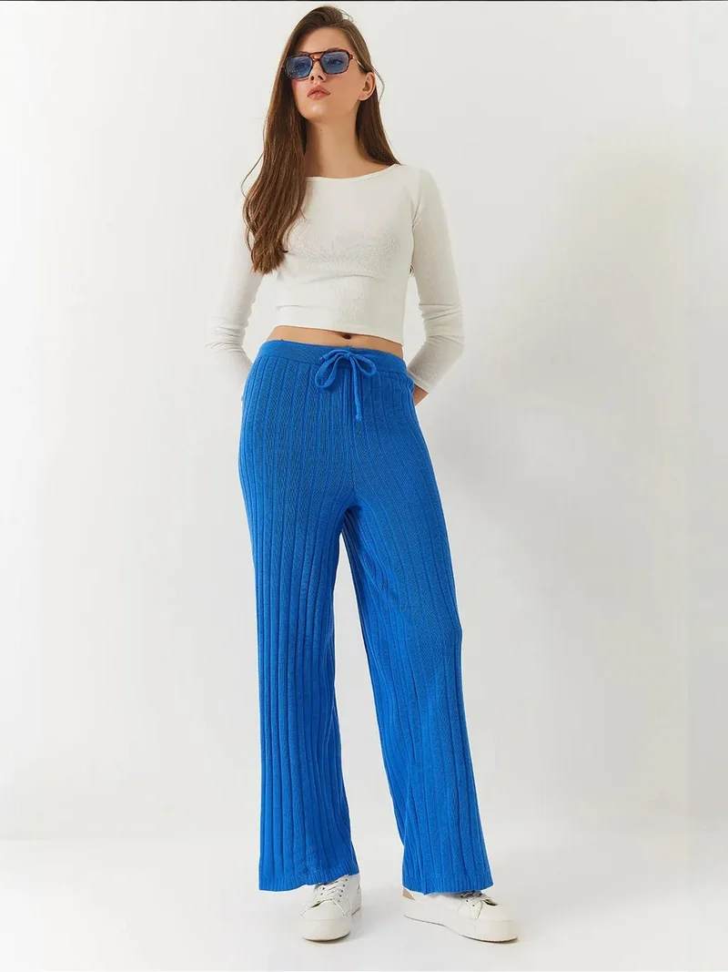 بيانكو لوتشي بنطلون لوكسي بالازو بنقوش مع رباط إغلاق