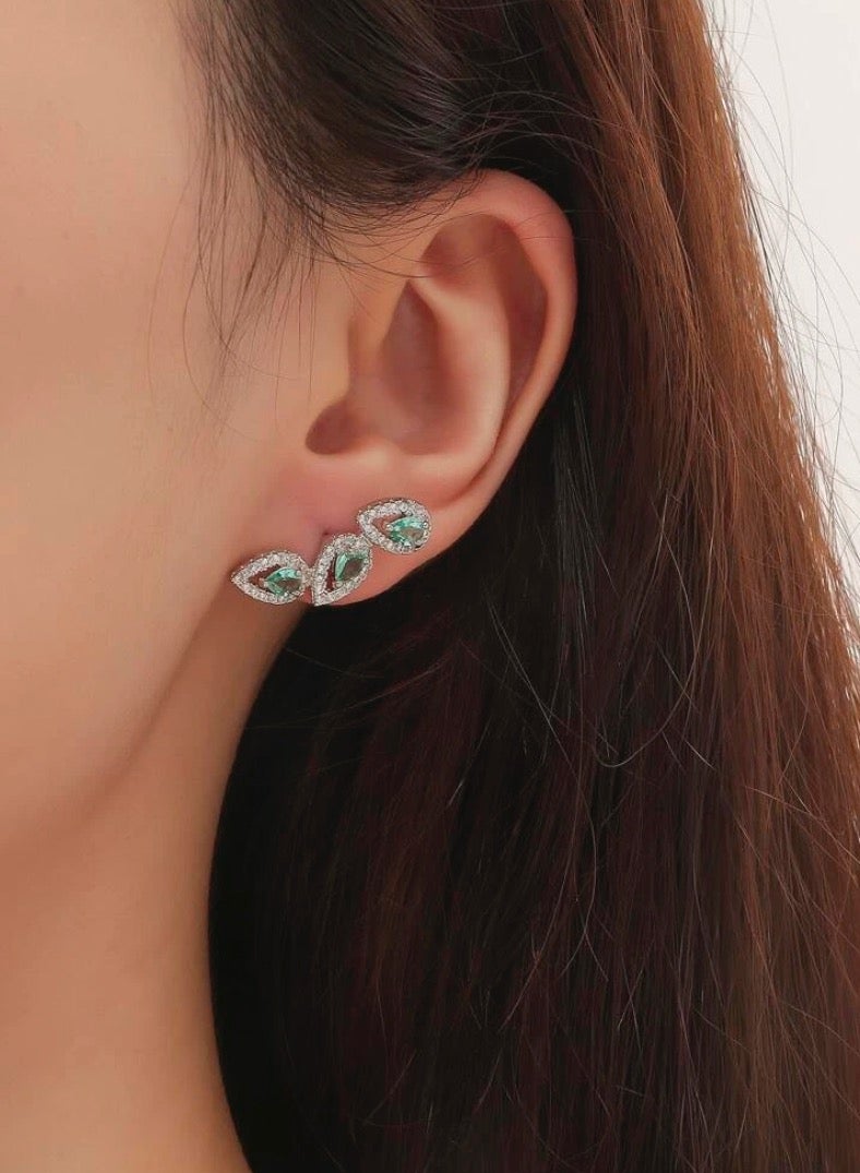 إيكوال حلق أذن نسائي بتصميم أنيق وعالي الجودة مرصع بالزركون - Image 1