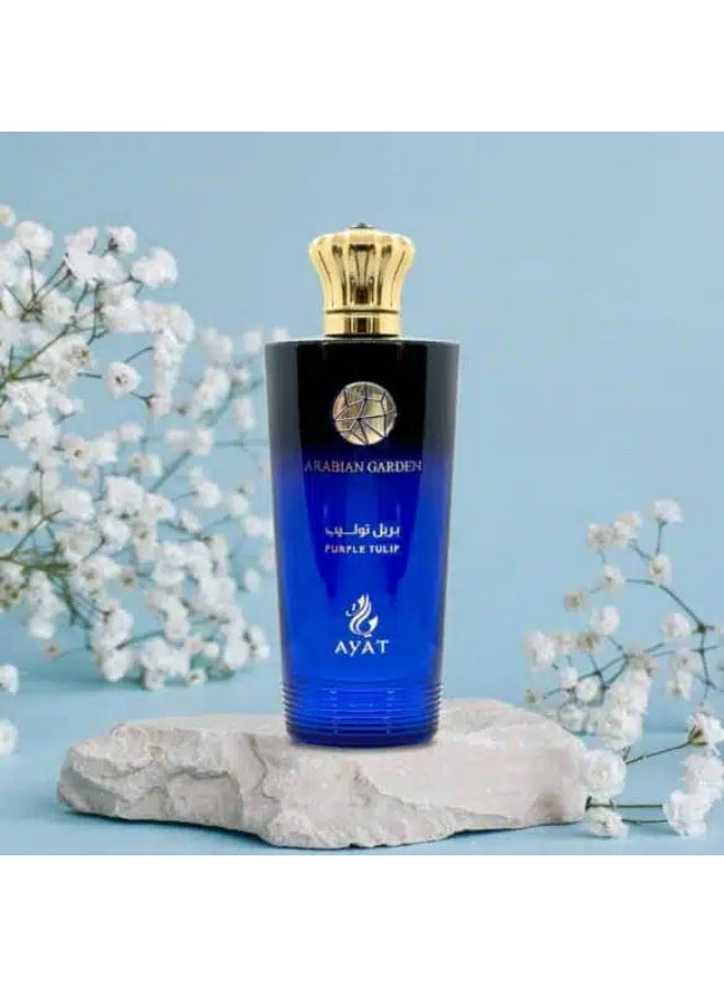 عطور آیت عطور آيات بيربل توليب أو دو برفان 100 مل – زهور بنفسجية، توت عصيري ومسك ناعم – عطر عربي ثابت للجنسينPurple Tulip by Ayat Perfumes is a feel-good floral with a purple glow—juicy blackcurrant and crisp pear bloom into a lush bouquet of tulip, violet and peony. A silky trail of soft musk, white amber and cashmere woods keeps it clean, comforting and long-lasting. Effortlessly elegant, it’s the spritz you reach for when you want compliments without trying too hard. - Image 3