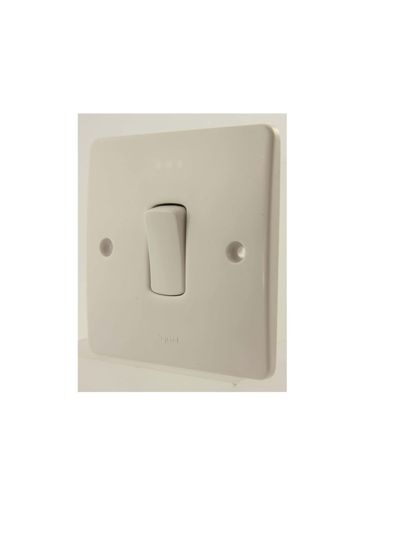 ليجراند مفتاح لوحي من ليجراند سينرجي بقطب واحد 1 جنانج ثنائي الاتجاه 10 أمبير 250 فولت - 730001 (أبيض) - Image 1