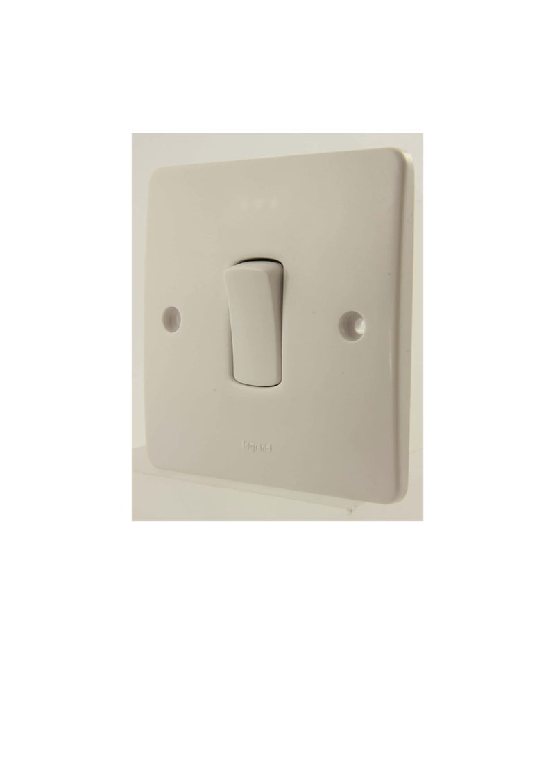 ليجراند مفتاح لوحي من ليجراند سينرجي بقطب واحد 1 جنانج ثنائي الاتجاه 10 أمبير 250 فولت - 730001 (أبيض) - Image 2