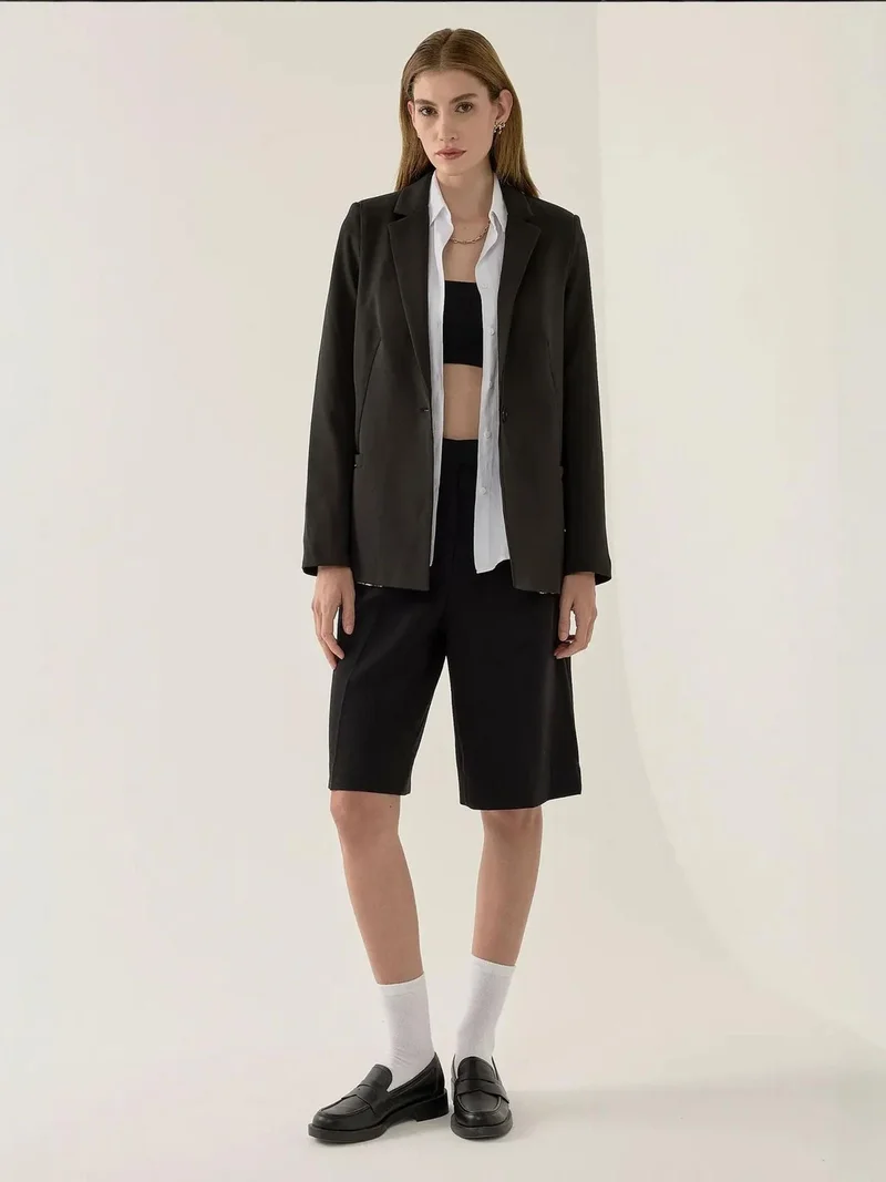 زوبعة بليزر مبطن بتفاصيل