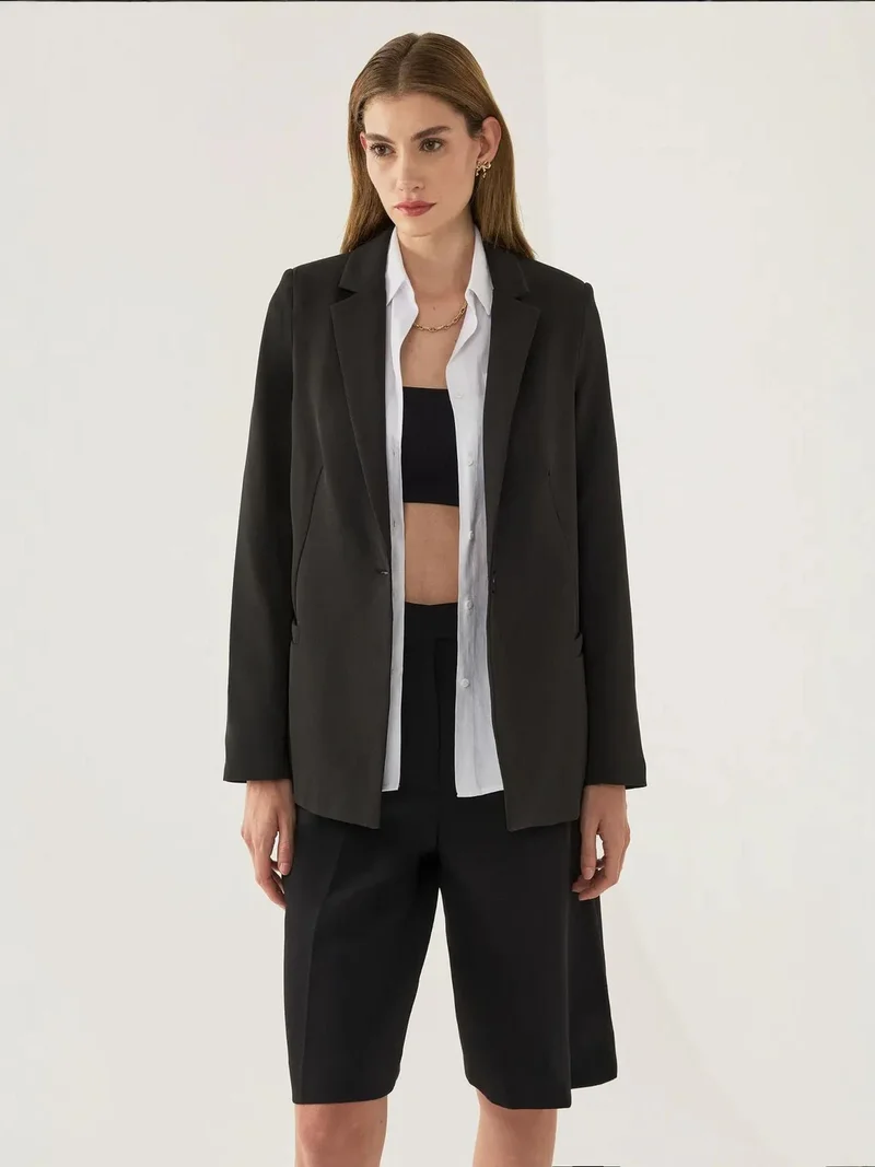 زوبعة بليزر مبطن بتفاصيل