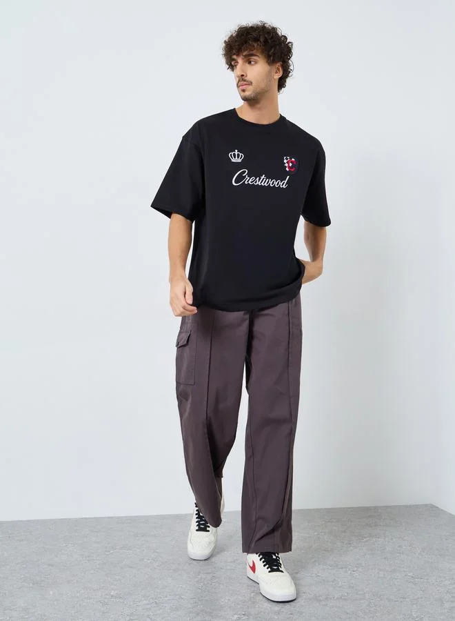 ستايلي تيشيرت واسع بطبعة على الصدر