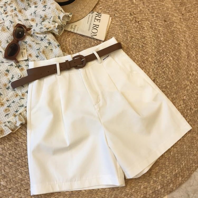 2024 Summer Casual High-Waist Shorts with Belt for Women White  - Image 4