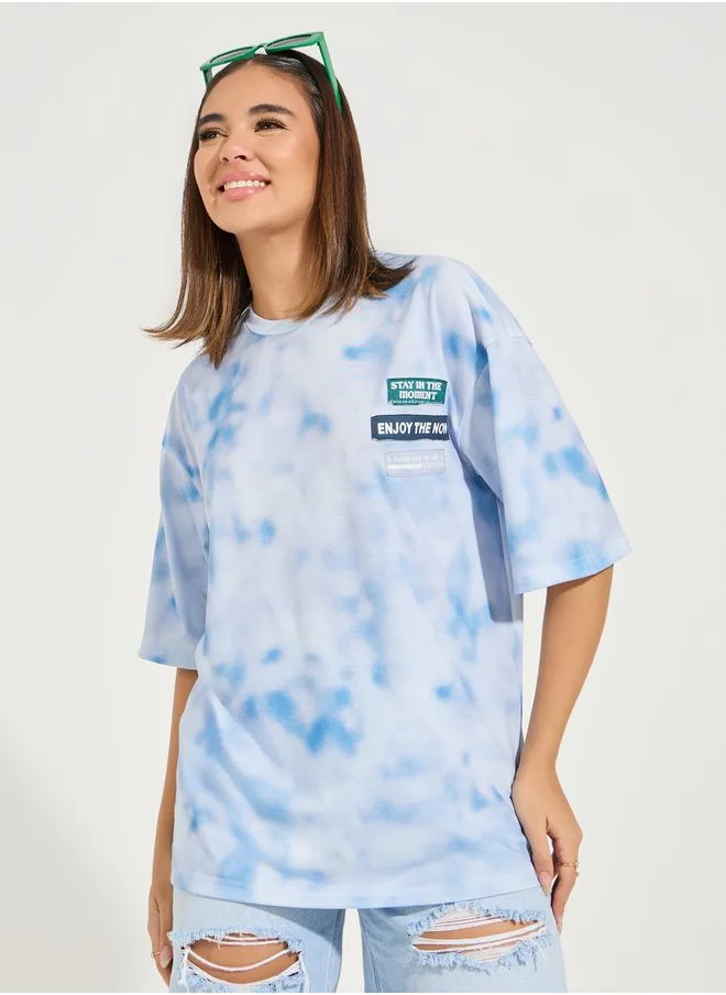 Styli Oversized Acid Wash Patch Detail T-Shirt with Dropped Shoulder