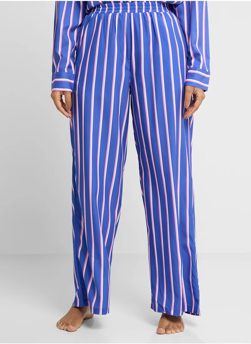 جينجر Pinstripe Oversize Shirt & Wide Leg Pant Coord Set