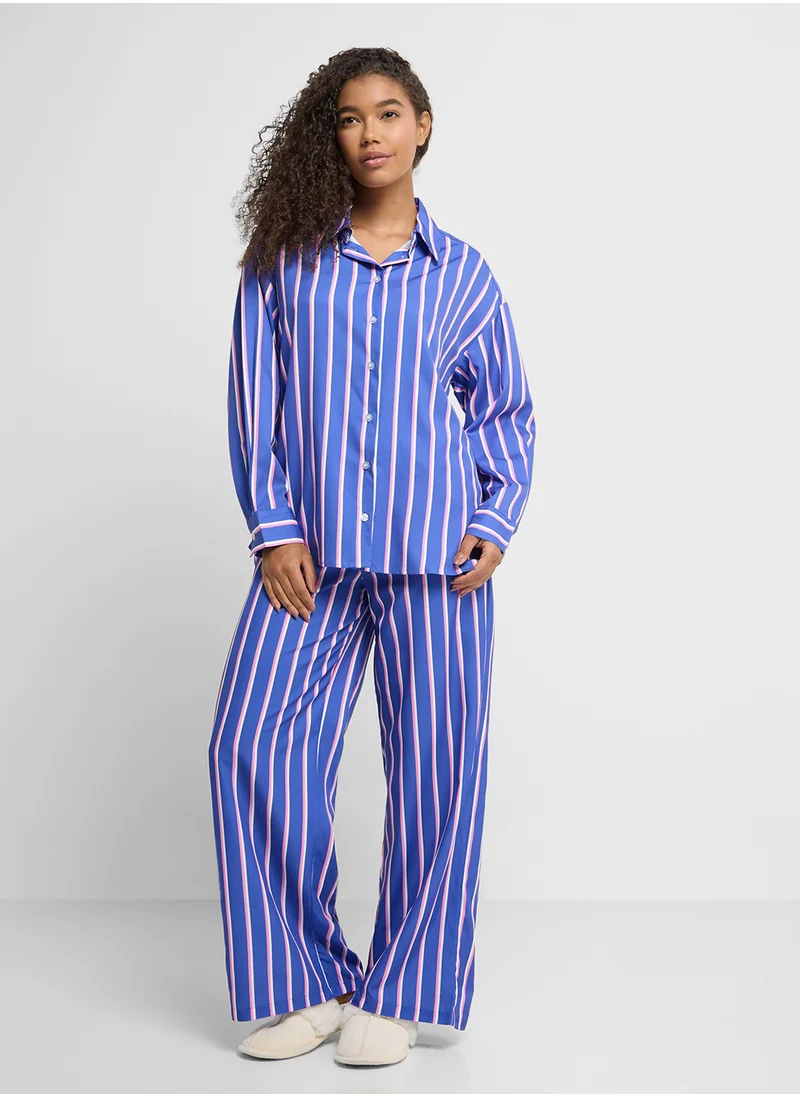 جينجر Pinstripe Oversize Shirt & Wide Leg Pant Coord Set