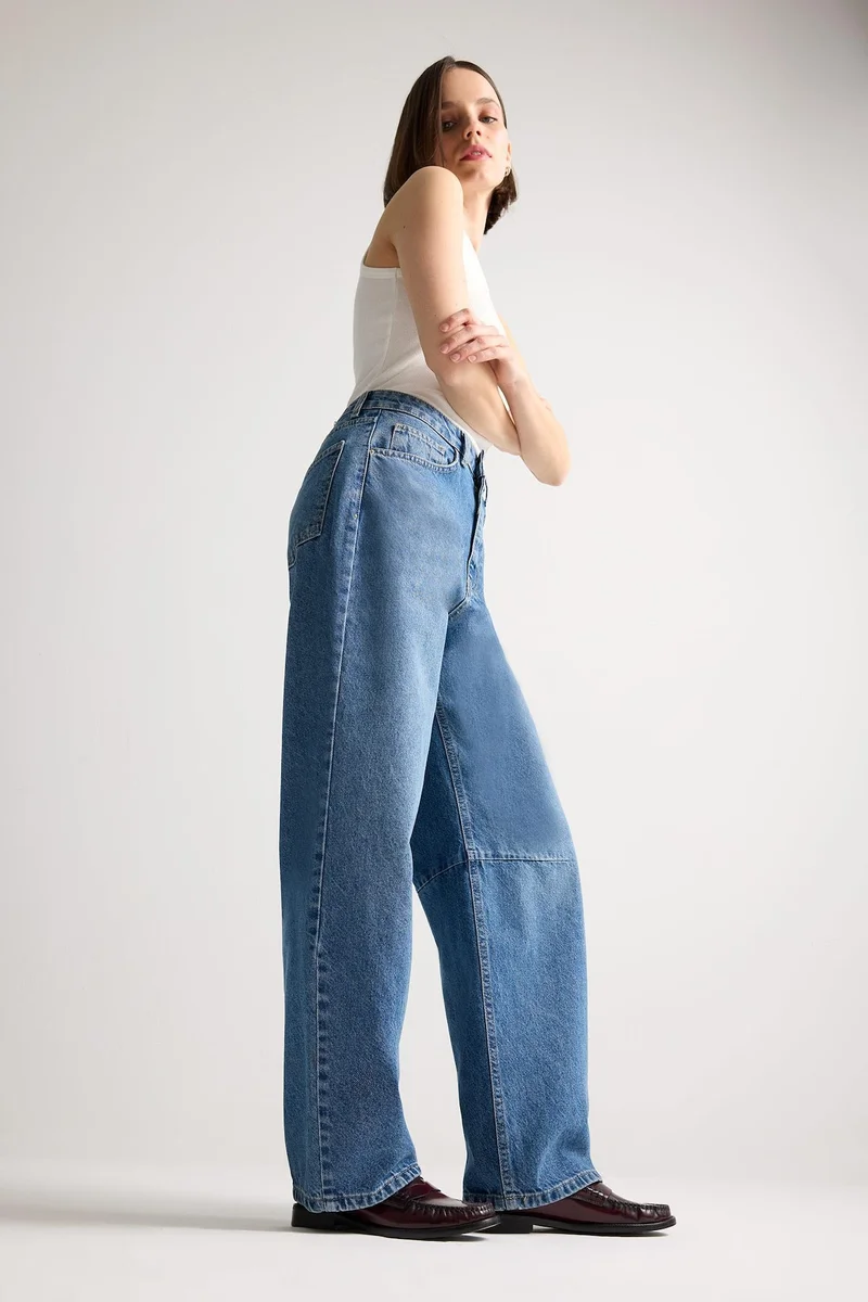 Defacto  Barrel Fit Normal Waist Ankle Length Washed Jeans for Women | Best Price UAE