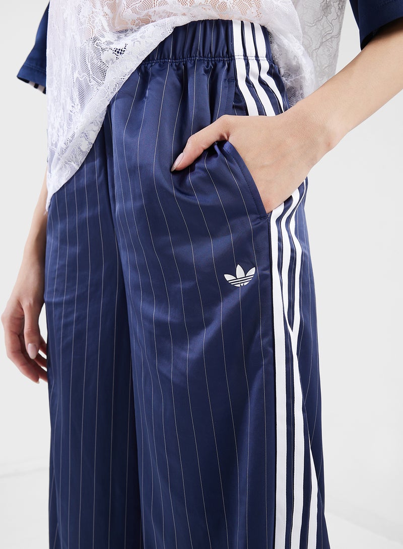 adidas Originals Essential Slim Fit Chinos  - Image 3