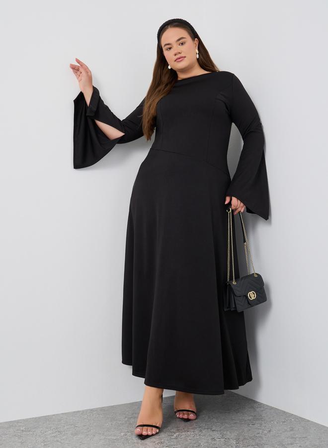 Styli Plus Size Pleated Long Sleeves A-Line Maxi Dress - Image 1