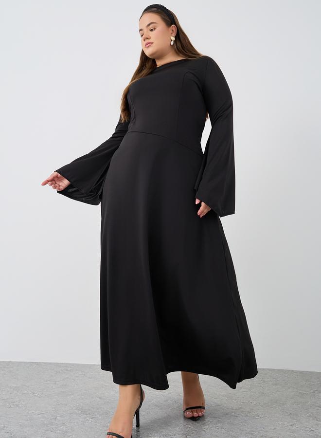 Styli Plus Size Pleated Long Sleeves A-Line Maxi Dress - Image 2