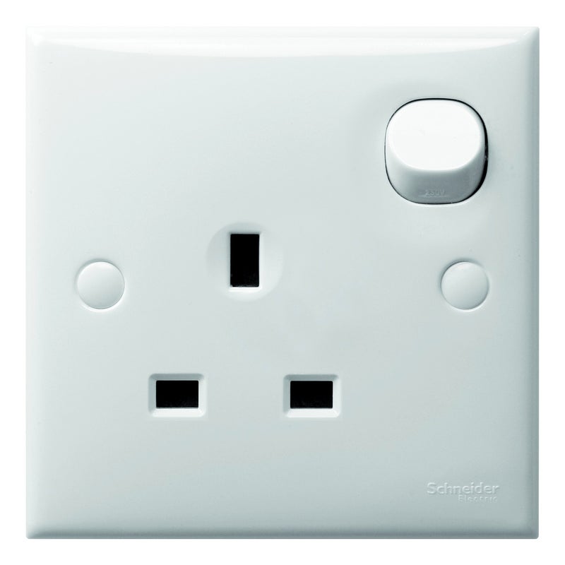 Schneider Electric S-Classic 1 Gang 13A Switched Socket Outlet, White – E15R