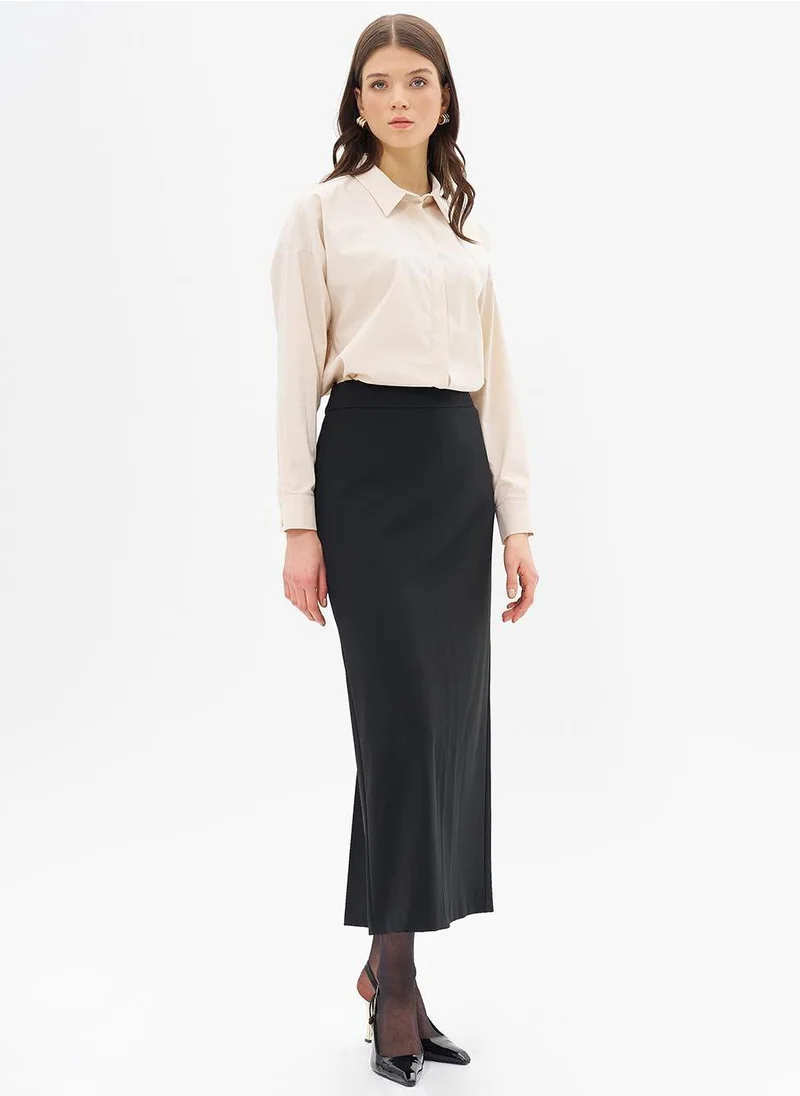 Kayra Skirt with Hidden Slit Detail Black