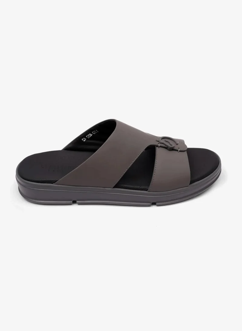 اومو كافالير UOMO CAVALIER  LIGHT WEIGHT MATT LEATHER SANDALS