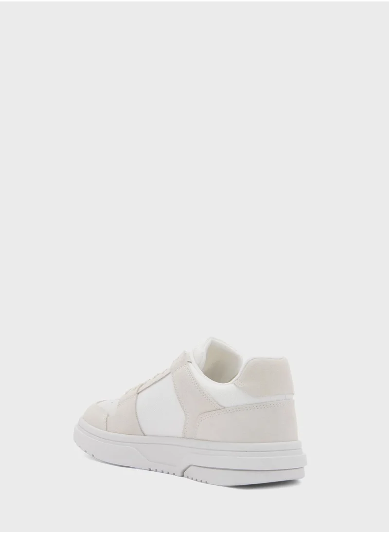TOMMY JEANS The Brooklyn Suede Low Top Sneakers